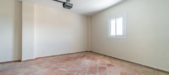 5 Schlafzimmer Haus in Fuengirola, Spain, Nr. 168393 25