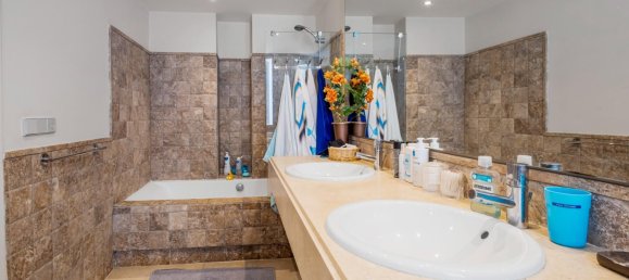 3 bedrooms Penthouse in Malaga, Spain No. 102662 14