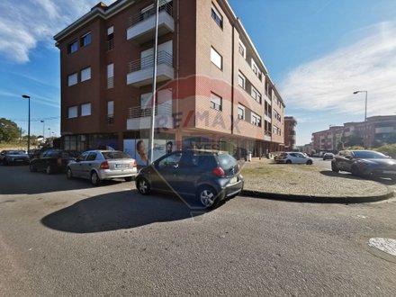 Gewerbliche Immobilie in Vila Verde, Portugal 56m², Nr. 156698