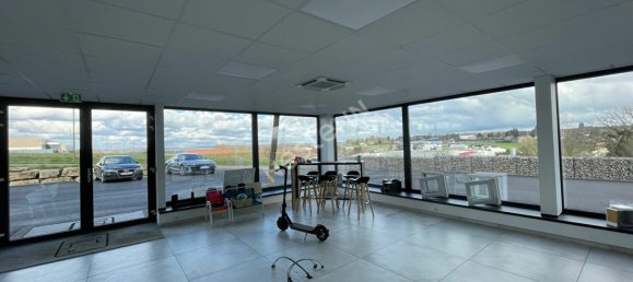 Коммерческая недвижимость 750м² в Фальсбур, Франция № 226678 3