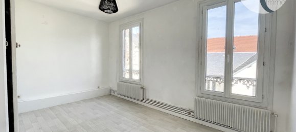 Квартира с 3 спальнями в Санлис, Франция № 78505 9