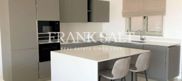 Квартира с 2 спальнями в Сент-Джулианс, Мальта № 186 2