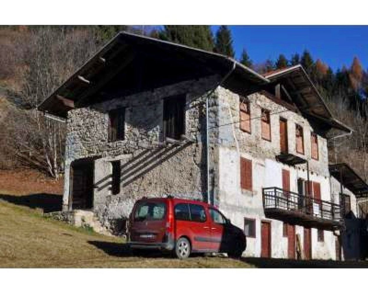 8 rooms House in Canal San Bovo, Italy No. 255594