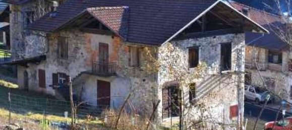 8 rooms House in Canal San Bovo, Italy No. 255594 5