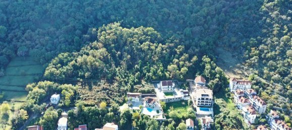 2150m² Hotel in Kotor, Montenegro No. 234 3