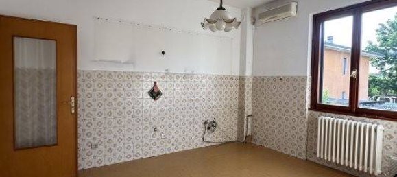 2 bedrooms Villa in Bellinzago Lombardo, Italy No. 376721 7