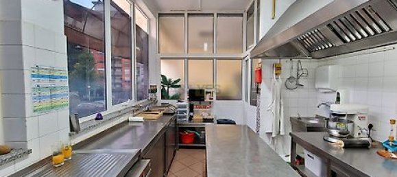 Propriété commerciale à Viseu, Portugal 133m² No. 10049 5