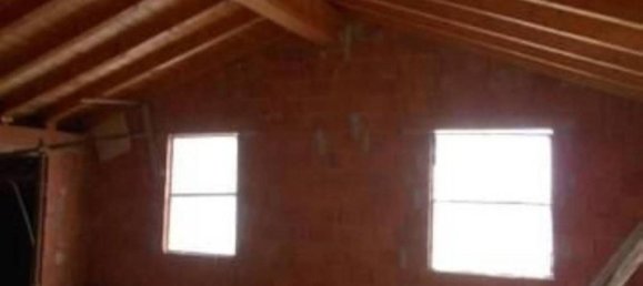 Studio in Vigano San Martino, Italy No. 172873 7