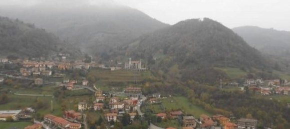 Studio in Vigano San Martino, Italy No. 172873 14