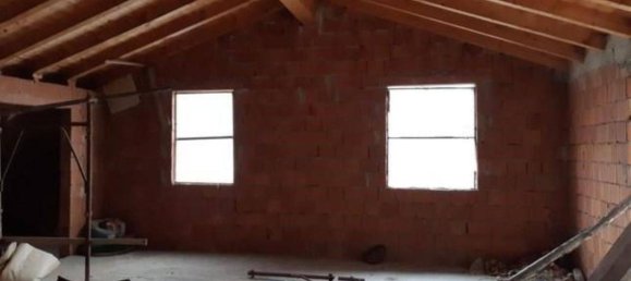 Studio in Vigano San Martino, Italy No. 172873 8