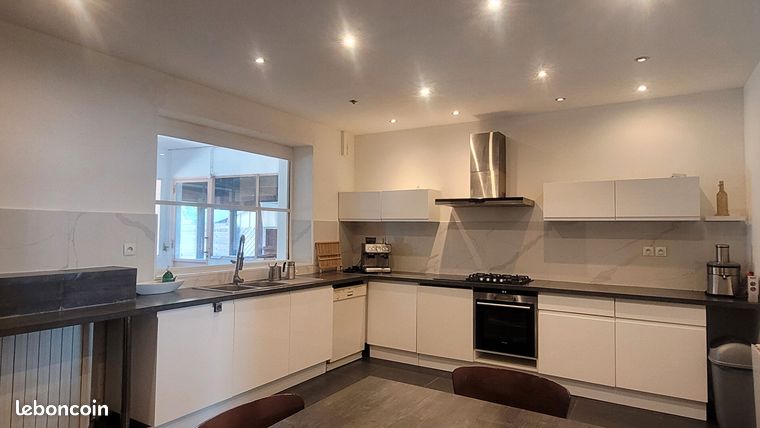 Casa T7 em Ain, France N.º 314031