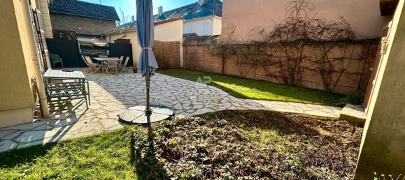 5 bedrooms House in Poissy, France No. 163582 5