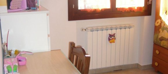 Квартира с 3 комнатами в Римини, Италия № 210240 9