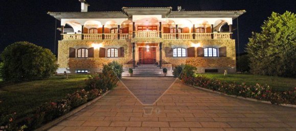 7 bedrooms House in Viana do Castelo, Portugal No. 186695 3