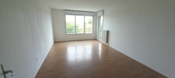 3 bedrooms Apartment in Begles, France No. 307409 3