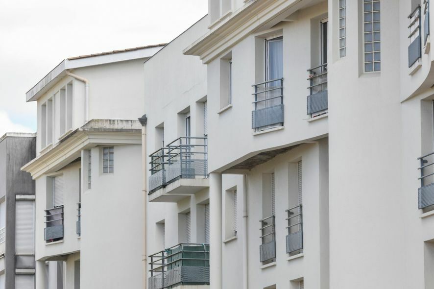 3 bedrooms Apartment in Begles, France No. 307409