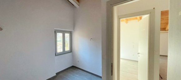 4 chambres house à vendre à Corfu, Central Corfu and Diapontian Islands, Corfu, Ionian Islands, Peloponnese, Western Greece and the Ionian, Greece № 103817 22