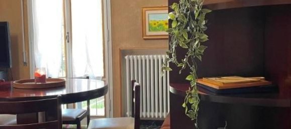 5 rooms Apartment in Imola, Italy No. 30577 5