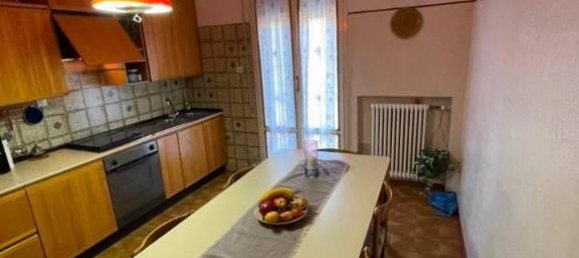 5 rooms Apartment in Imola, Italy No. 30577 7