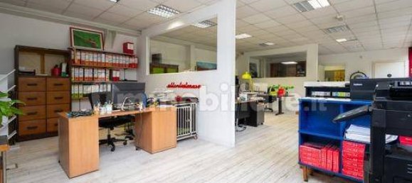 Imóvel comercial de 5 divisões em Turin, Italy N.º 330769 20