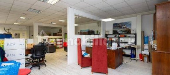 Imóvel comercial de 5 divisões em Turin, Italy N.º 330769 27