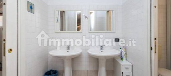 Imóvel comercial de 5 divisões em Turin, Italy N.º 330769 29