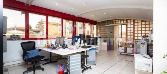 Imóvel comercial de 5 divisões em Turin, Italy N.º 330769 33