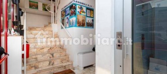 Imóvel comercial de 5 divisões em Turin, Italy N.º 330769 32