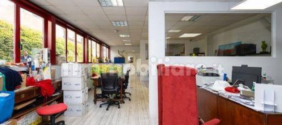 Imóvel comercial de 5 divisões em Turin, Italy N.º 330769 5