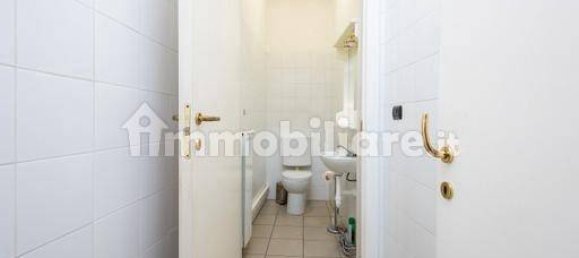 Imóvel comercial de 5 divisões em Turin, Italy N.º 330769 21