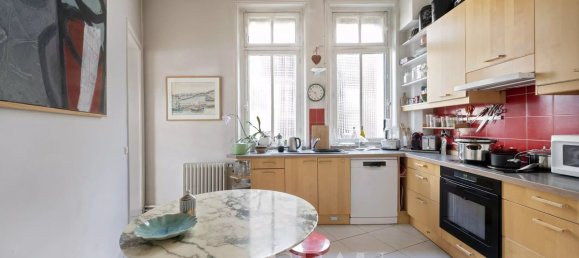 5 bedrooms Apartment in Paris, France No. 177297 5