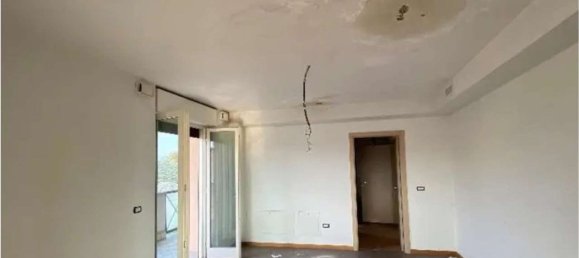 4 rooms Apartment in Abbiategrasso, Italy No. 7848 4