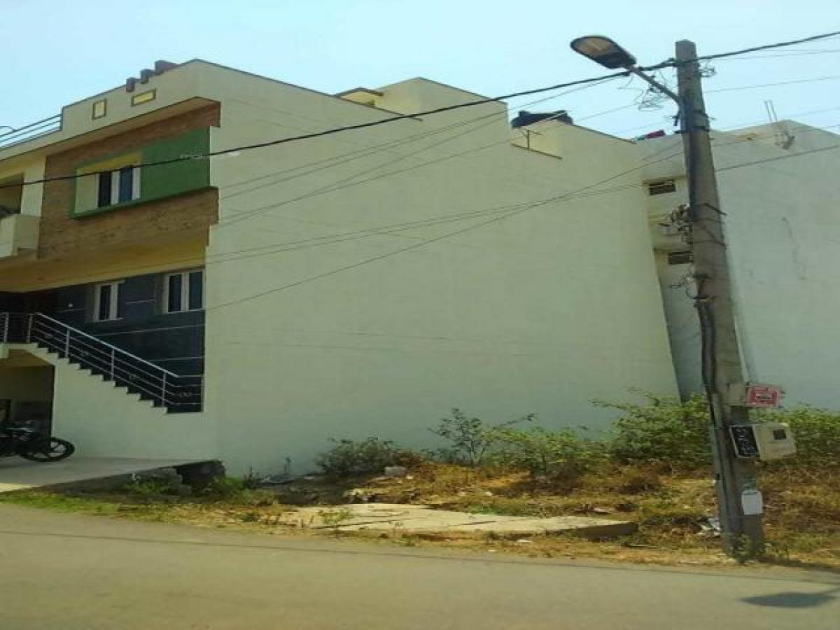4 bedrooms House in Bangalore, India No. 20368