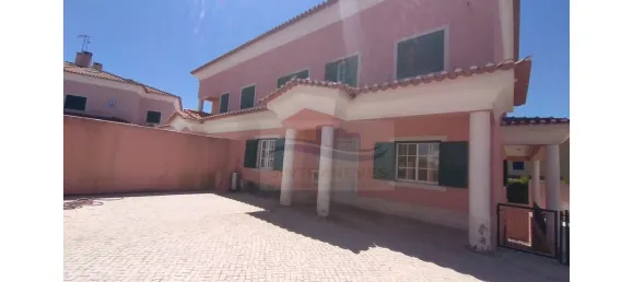 7 bedrooms House in Rio de Mouro, Portugal No. 165914 2