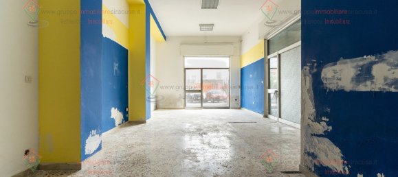 70 rooms Commercial property in Syracuse, Italy No. 246137 10