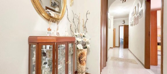 Apartamento de 3 divisões em San Severo, Italy N.º 299726 13