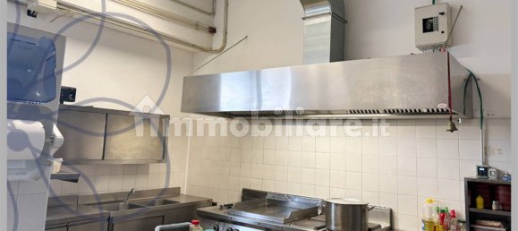 Propiedad comercial de 2 habitaciónes en Dalmine, Italy No. 179201 11