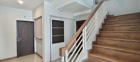 4 bedrooms House in Chiang Mai, Thailand No. 26991 9