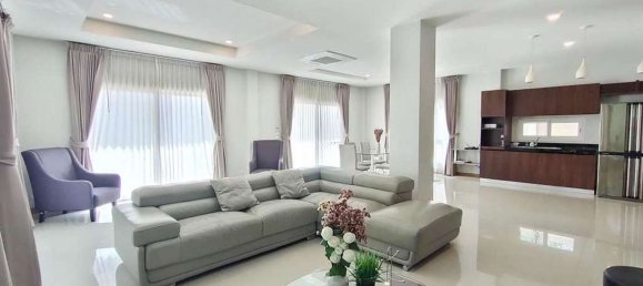 4 bedrooms House in Chiang Mai, Thailand No. 26991 19