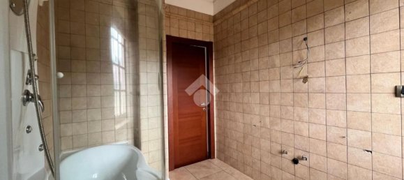 4-Zimmer Wohnung in Castellamonte, Italy, Nr. 284485 36