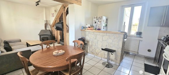 3 Schlafzimmer Haus in Saint-Denis-sur-Loire, France, Nr. 53948 2