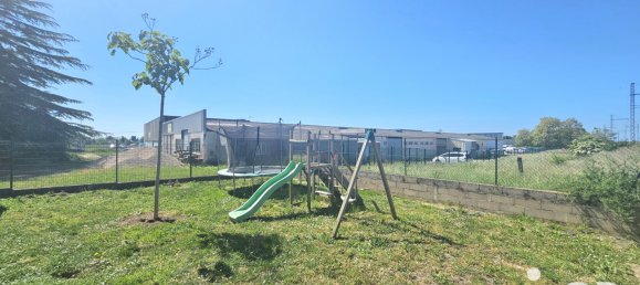 3 Schlafzimmer Haus in Saint-Denis-sur-Loire, France, Nr. 53948 6