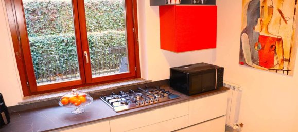 Apartamento de 2 dormitorios en Stresa, Italy No. 161349 25