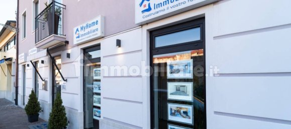 3 bedrooms House in Chiampo, Italy No. 89683 5