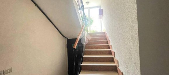 Bureau à Rescaldina, Italy 47m² No. 273644 7