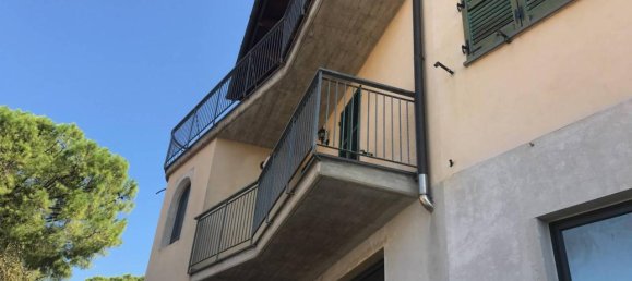 6 rooms Villa in Castiglione del Lago, Italy No. 25515 12