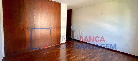 3 Schlafzimmer Wohnung in Porto, Portugal, Nr. 210825 22