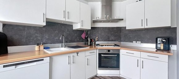 3 bedrooms House in Nord, France No. 281366 2