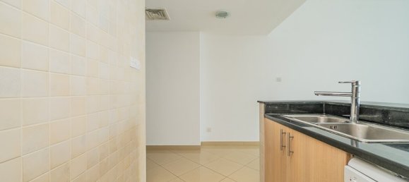 1 bedroom Apartment in Jumeirah Lake Towers, UAE No. 2354 10