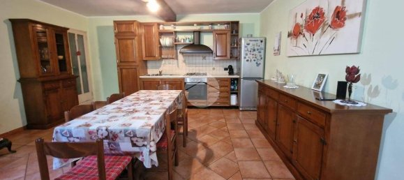 3 bedrooms House in Villafranca d'Asti, Italy No. 270117 7